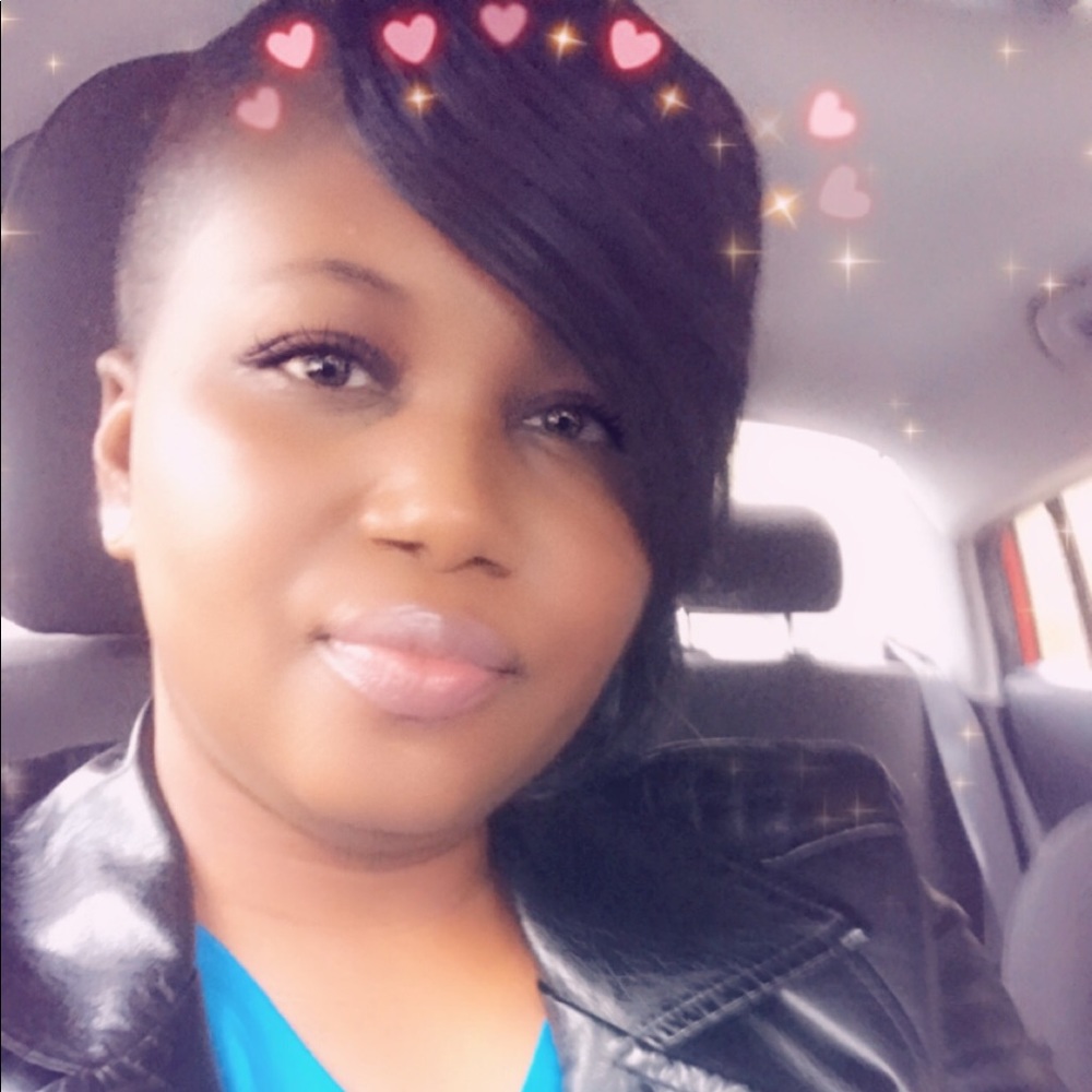 Meet your Posher, Shaneka